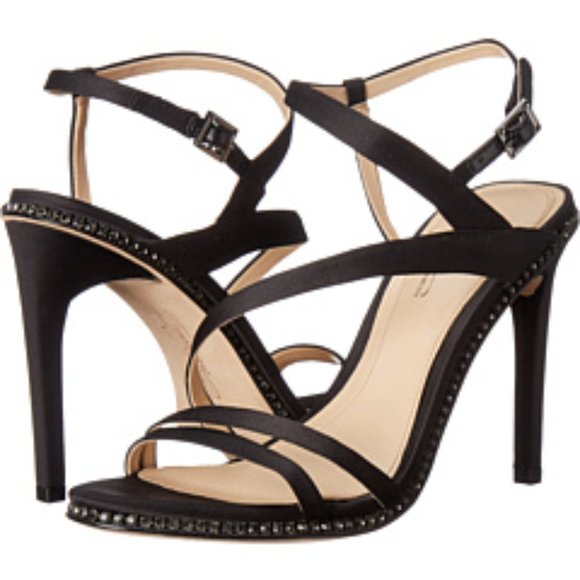 "VINCE CAMUTO" IMAGINE BLACK GIAN SATINW/RHINESTONE HEELS SZ 6 - Picture 1 of 8